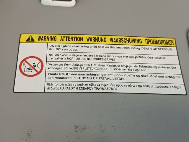 bontott HONDA JAZZ Jobb Napellenző