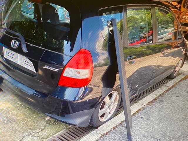 bontott HONDA JAZZ Kalaptartó