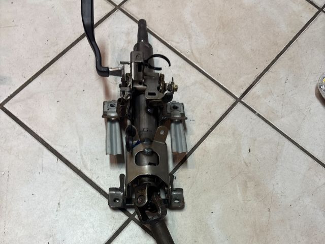 bontott HONDA JAZZ Kormányoszlop