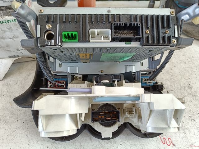 bontott HONDA JAZZ Középkonzol Vezérlő Panel