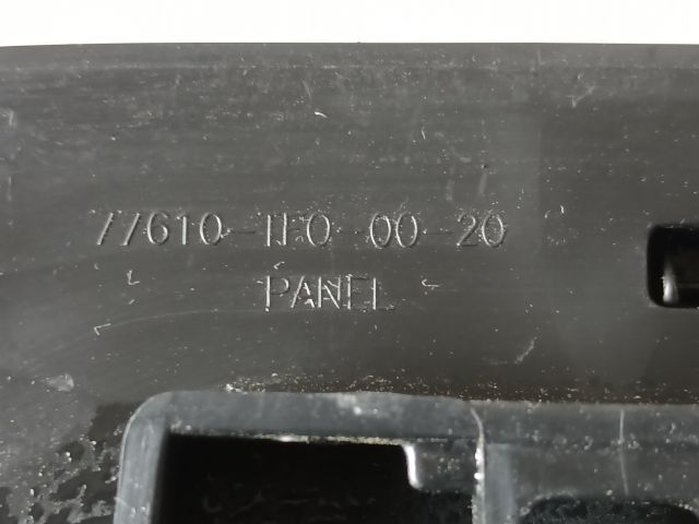 bontott HONDA JAZZ Középső Szellőző