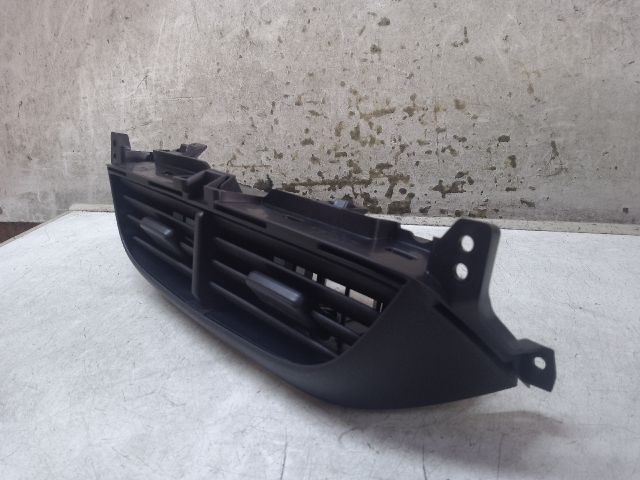 bontott HONDA JAZZ Középső Szellőző