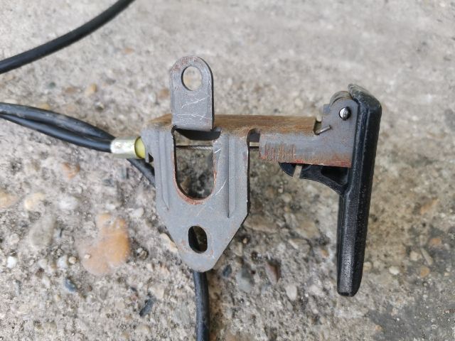 bontott HONDA JAZZ Motorháztető Nyitó Bowden