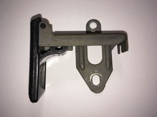 bontott HONDA JAZZ Motorháztető Nyitó Kar / Gomb