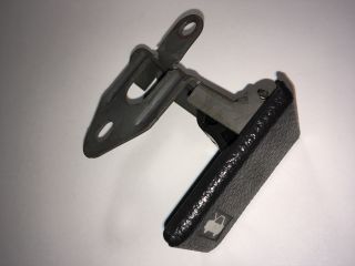 bontott HONDA JAZZ Motorháztető Nyitó Kar / Gomb