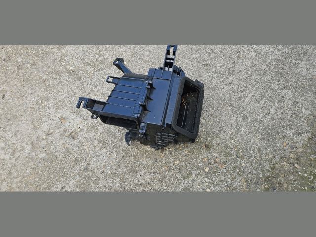 bontott HONDA JAZZ Pollenszűrő Ház