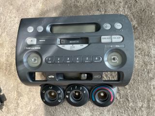 bontott HONDA JAZZ Rádió / CD