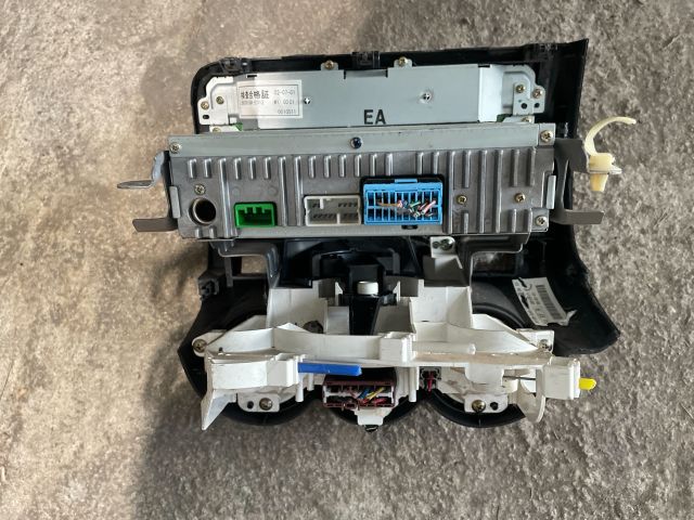 bontott HONDA JAZZ Rádió / CD