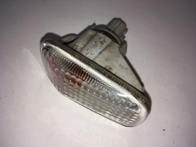 bontott HONDA JAZZ Sárvédő Irányjelző (Pozíciófüggetlen)