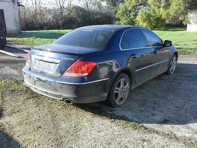 bontott HONDA LEGEND Jobb első Sárvédő