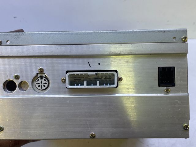 bontott HONDA LEGEND Rádió / CD