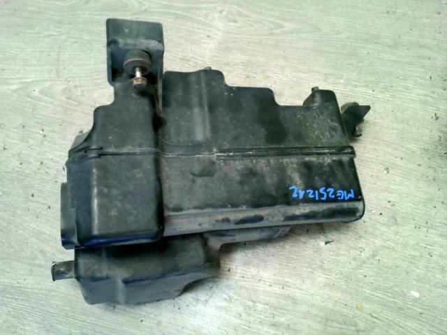 bontott HONDA LOGO Légszűrő Ház