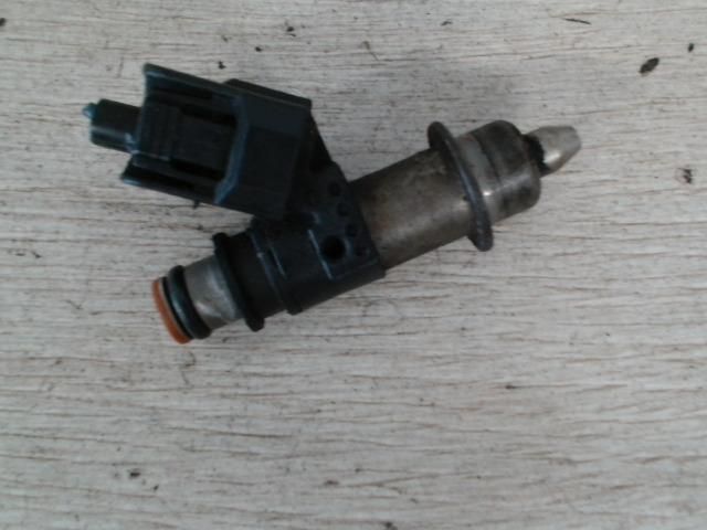 bontott HONDA LOGO Porlasztó (1 db)