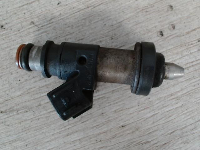 bontott HONDA LOGO Porlasztó (1 db)