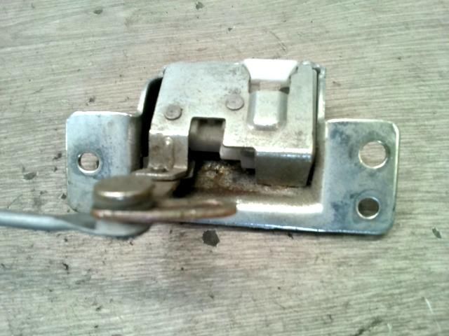 bontott HONDA LOGO Csomagtérajtó Zárszerkezet