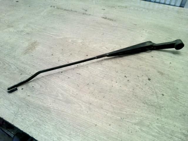 bontott HONDA LOGO Jobb első Ablaktörlő Kar