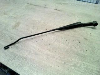 bontott HONDA LOGO Jobb első Ablaktörlő Kar