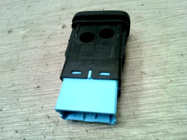 bontott HONDA LOGO Kapcsoló (Magában)