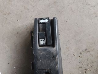 bontott HONDA PRELUDE Csomagtér Nyitó Kar / Gomb