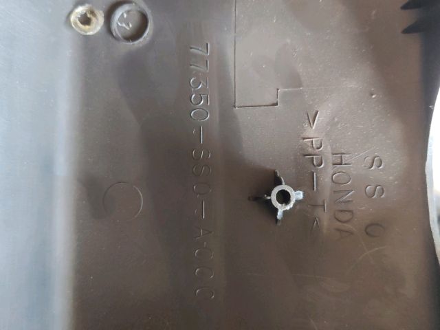 bontott HONDA PRELUDE Felső Kormányoszlop Burkolat