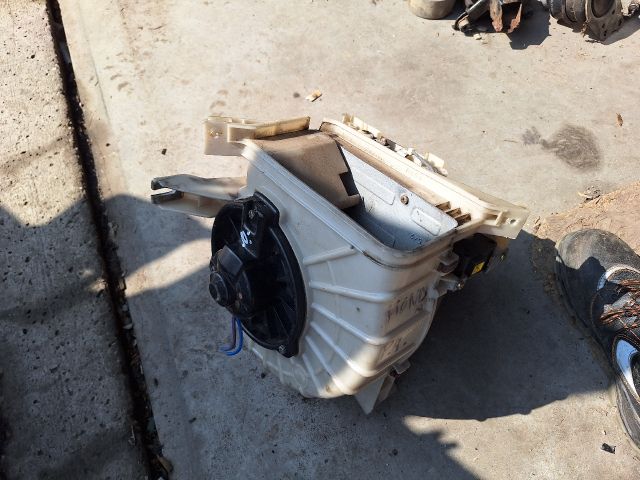 bontott HONDA PRELUDE Fűtőmotor (Nem klímás)