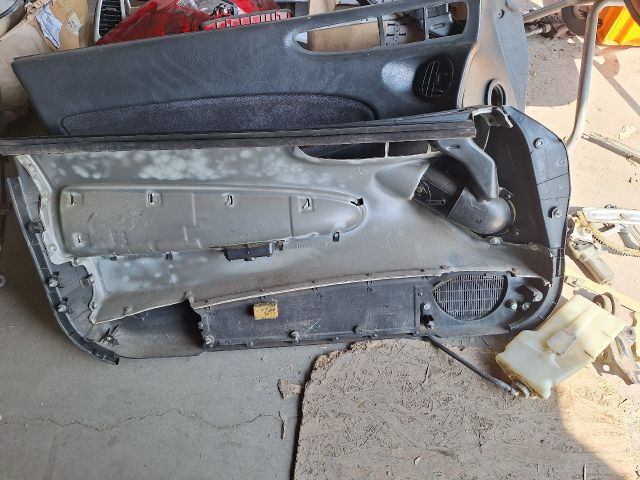 bontott HONDA PRELUDE Jobb első Ajtó Kárpit