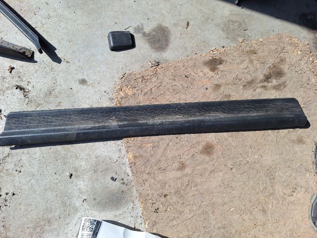 bontott HONDA PRELUDE Jobb első Belső Küszöb Burkolat