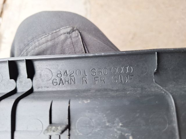 bontott HONDA PRELUDE Jobb első Belső Küszöb Burkolat