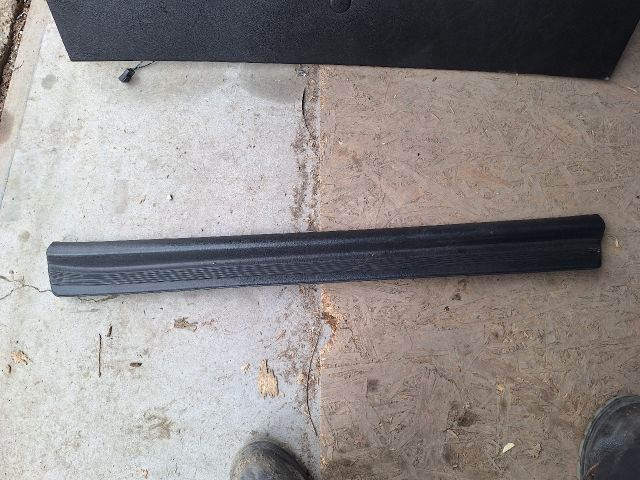 bontott HONDA PRELUDE Jobb első Belső Küszöb Burkolat