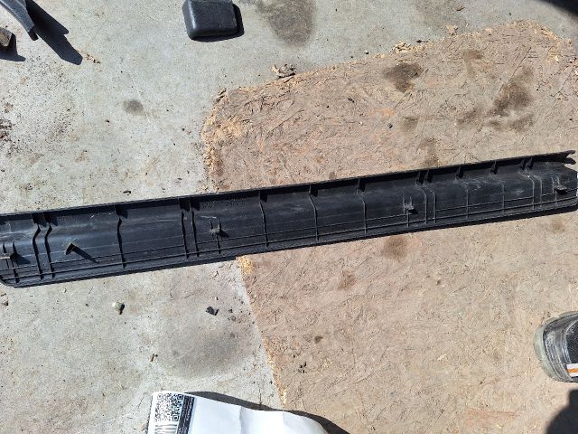 bontott HONDA PRELUDE Jobb első Belső Küszöb Burkolat