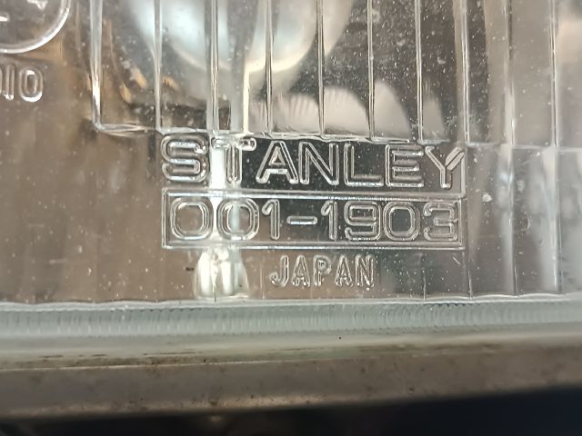 bontott HONDA PRELUDE Jobb Fényszóró