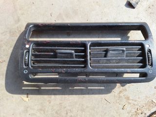 bontott HONDA PRELUDE Középső Szellőző