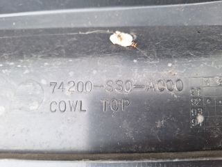 bontott HONDA PRELUDE Levélrács