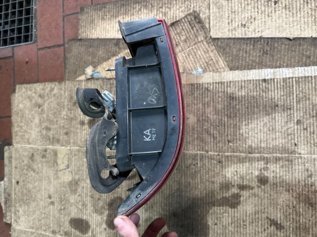 bontott HONDA SHUTTLE Jobb Hátsó Lámpa