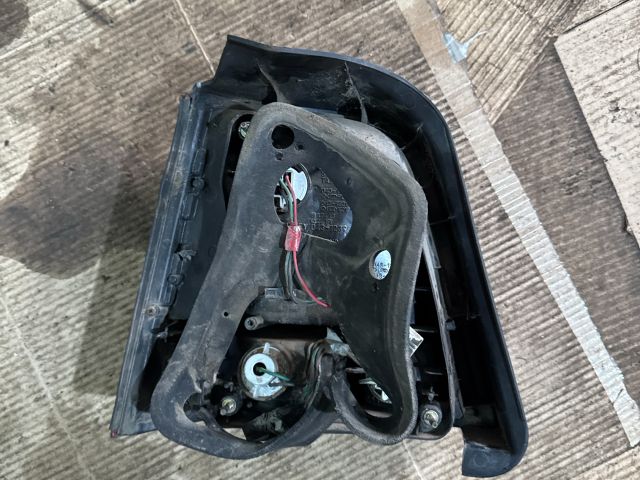 bontott HONDA SHUTTLE Jobb Hátsó Lámpa