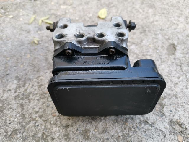 bontott HONDA STREAM ABS Kocka