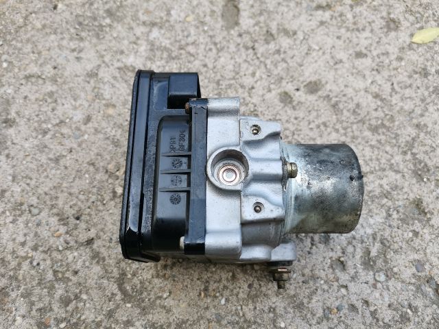 bontott HONDA STREAM ABS Kocka