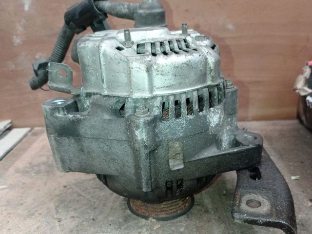 bontott HONDA STREAM Generátor