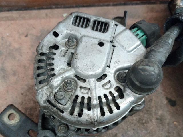 bontott HONDA STREAM Generátor