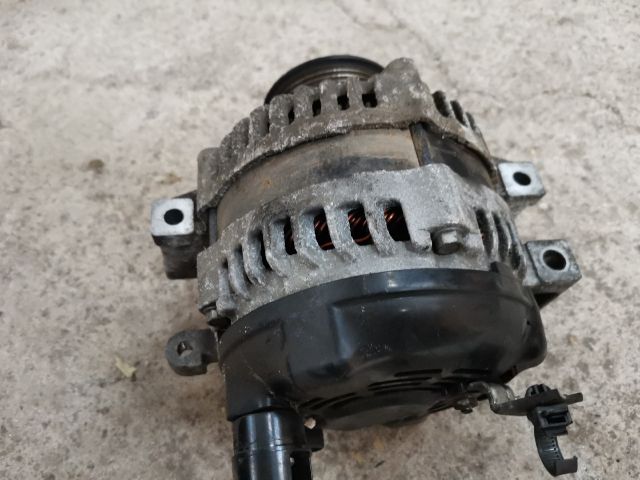 bontott HONDA STREAM Generátor