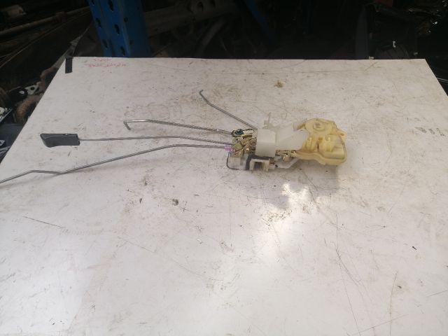 bontott HONDA STREAM Bal első Ajtózár