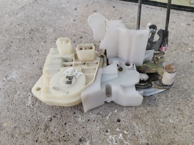 bontott HONDA STREAM Bal első Ajtózár