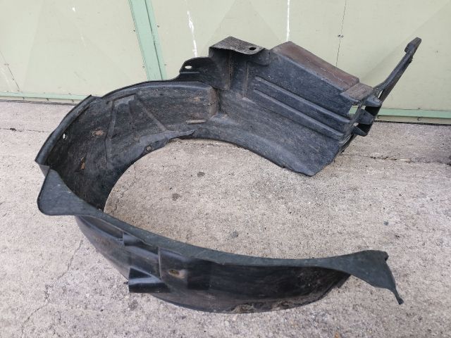 bontott HONDA STREAM Bal első Dobbetét (Kerékjárati, Műanyag)