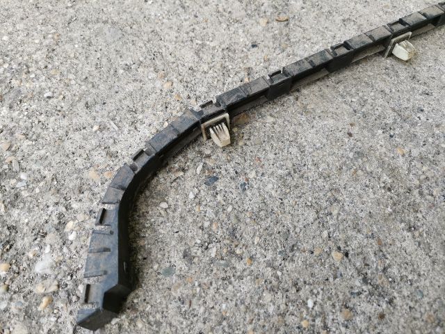 bontott HONDA STREAM Bal első Lökhárító Tartó (Műanyag)