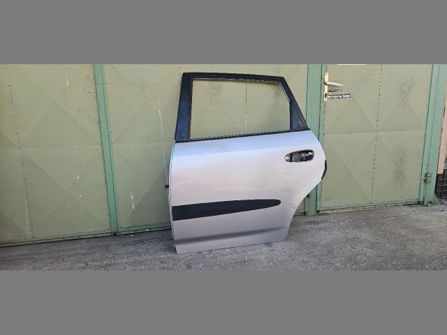 bontott HONDA STREAM Bal hátsó Ajtó (Üres lemez)