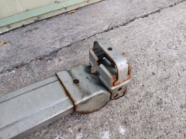 bontott HONDA STREAM Első Lökhárító Merevítő (Fém)