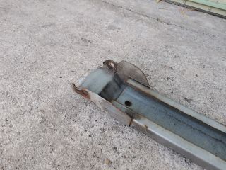 bontott HONDA STREAM Első Lökhárító Merevítő (Fém)