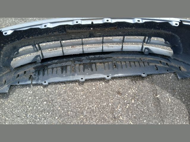 bontott HONDA STREAM Első Lökhárító (Részeivel)