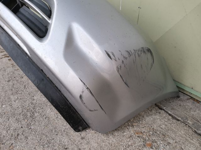 bontott HONDA STREAM Első Lökhárító (Üresen)