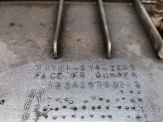 bontott HONDA STREAM Első Lökhárító (Üresen)